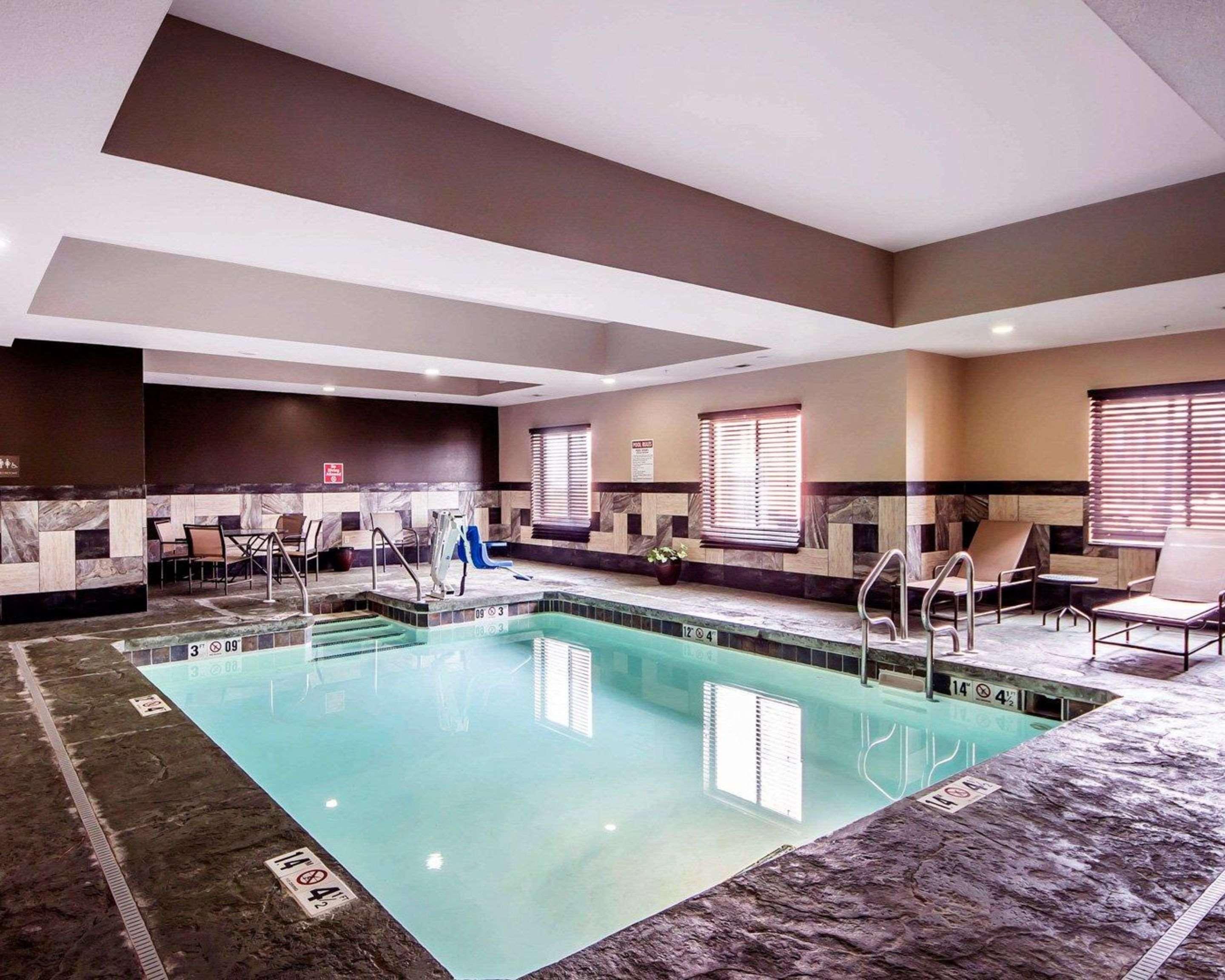 Comfort Inn & Suites Alva Ngoại thất bức ảnh