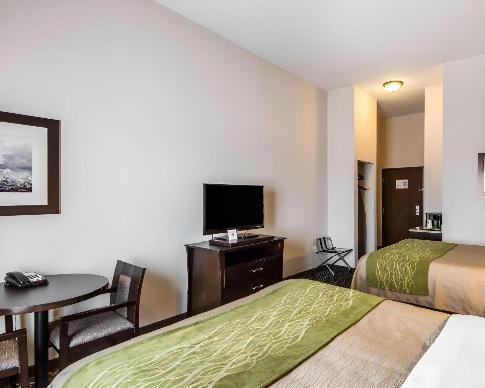 Comfort Inn & Suites Alva Ngoại thất bức ảnh